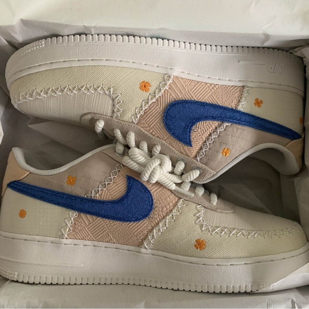 NIB Nike LA Flea Air Force One